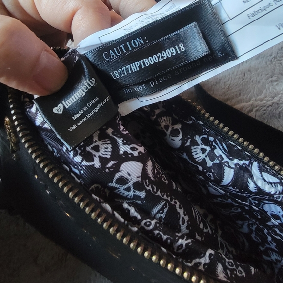 Loungefly Black Harry Potter Belt Bag - Picture 6 of 8